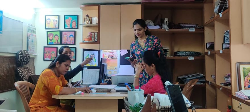 हार्मनी मैरिज ब्यूरो के अंदर के दृश्य | फोटो: स्टेला डे/दिप्रिंट