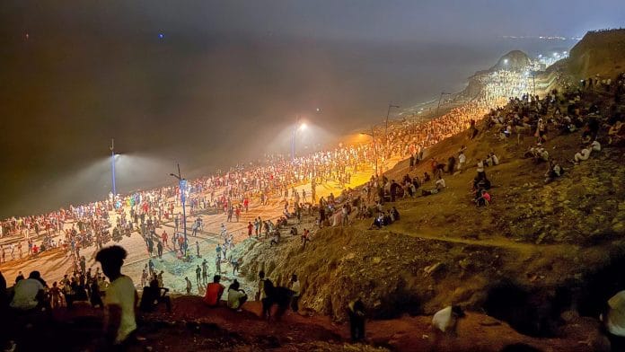 Migrants gather as they wait for a chance to cross to the Spanish enclave of Ceuta, on the Moroccan side of the border in Fnideq, July 31, 2026 | REUTERS/Stringer