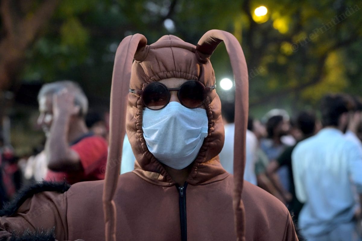 A supporter wearing a cockroach dress at Jantar mantar to support the protest | Photo: Suraj Singh Bisht | ThePrint 