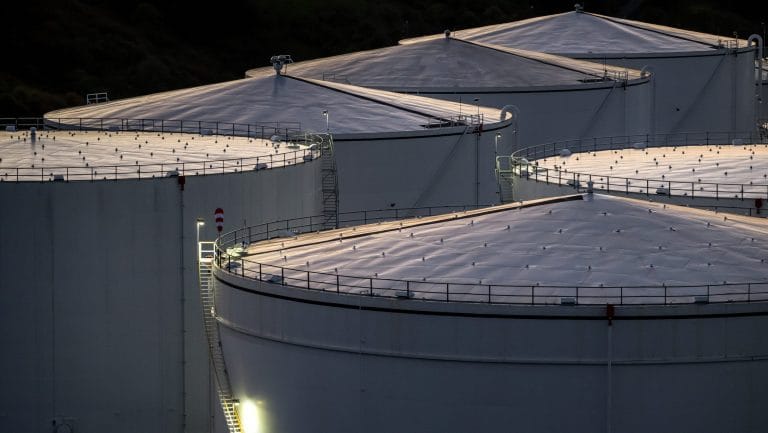 Iran’s floating oil stockpile swells as major buyers stay away