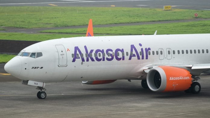 Akasa Air aircraft in Mumbai. Photographer: Punit Paranjpe/AFP/Getty Images vua BLOOMBERG