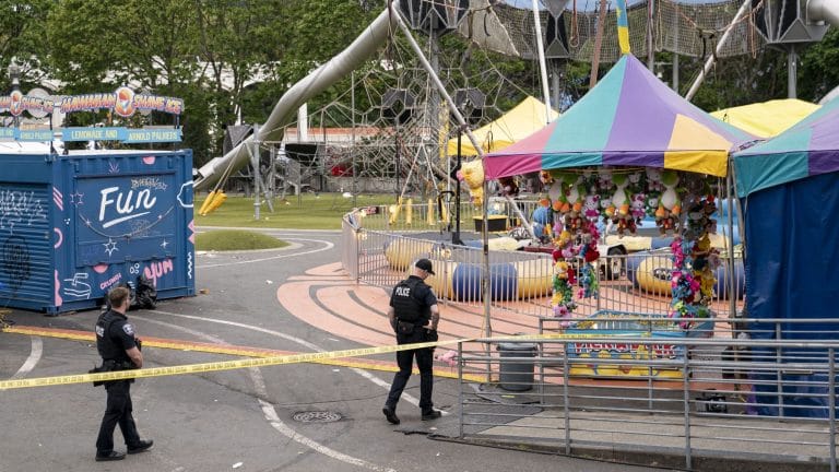 Police probe ties between teen shooters at Seattle food festival