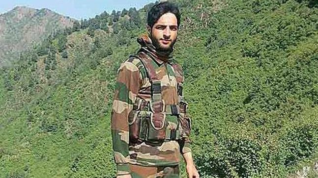 J&K top Hizb-ul-Mujahideen commander Burhan Wani | X/@airnewsalerts