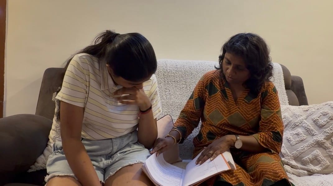 Jahnvi studies with her mother, Poornima Jeyaraj, who helps her prepare after school and tuition classes | Photo: Shweta Tripathi | ThePrint