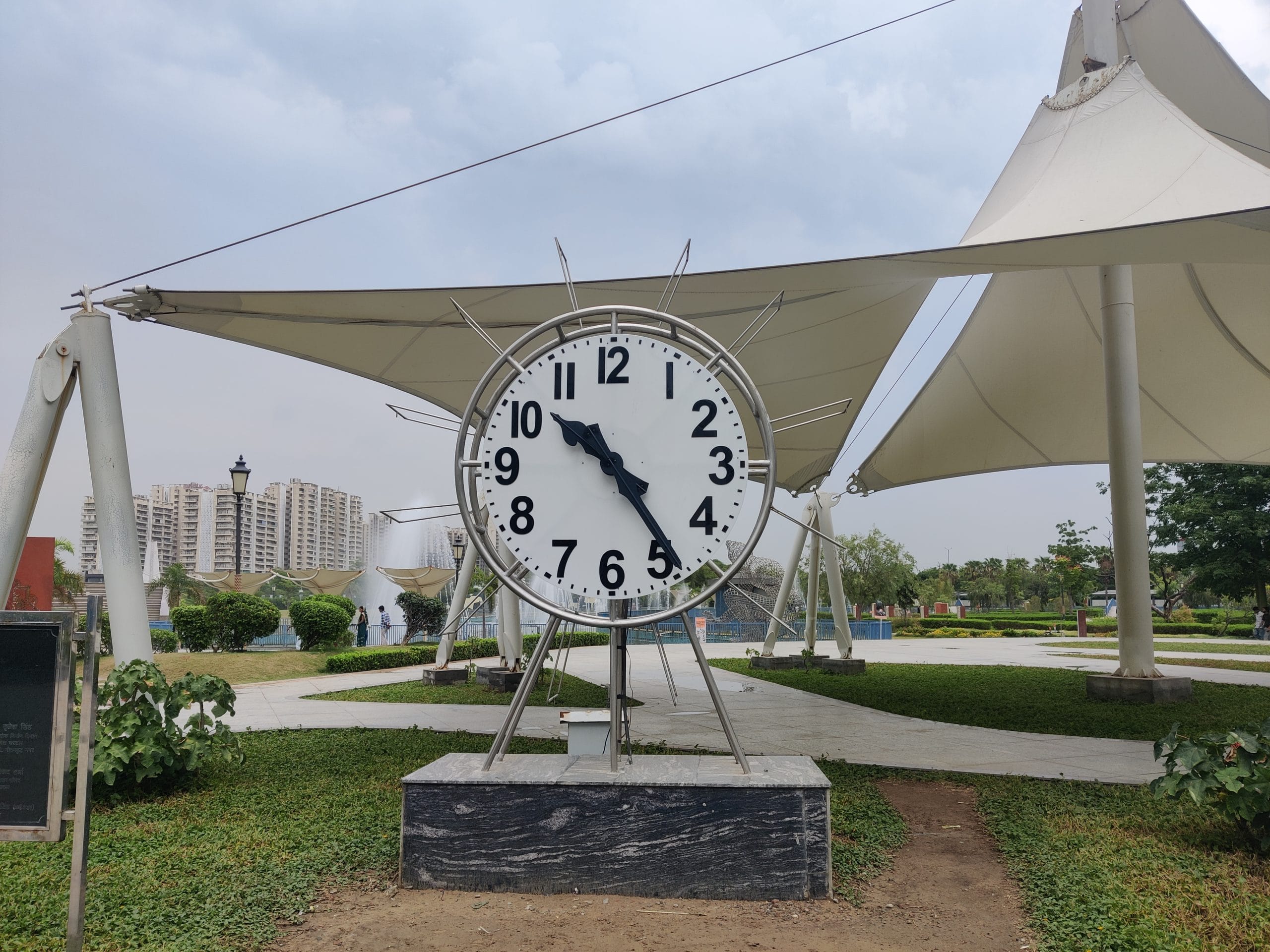 In Sector 78, the clock is not placed at a roundabout or a crowded intersection. Instead, it sits inside a neighbourhood park named Ved Van | Almina Khatoon | ThePrint