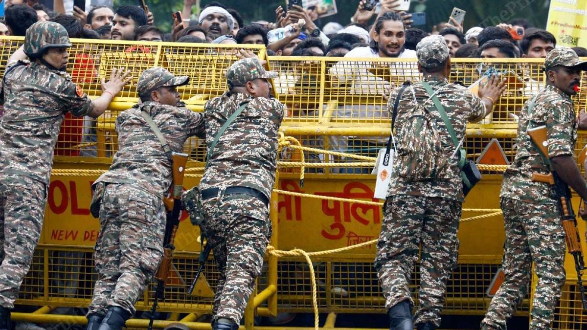 Delhi Police Denies Jantar Mantar Protest Permission Amid Trade Curbs