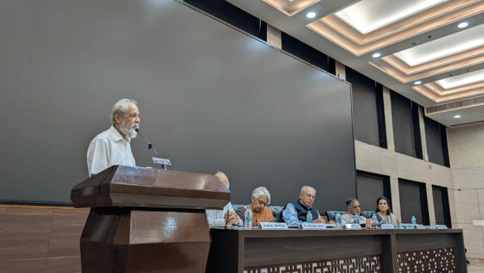 Lokur, passport, SIR