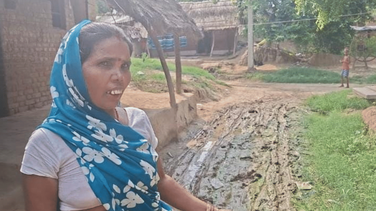 'Kai logon ko abhi tak Aawas Yojana aur shauchalay ka labh nahi mila. Vote in muddon par padega,' says Ram Devi for Hardoi when asked if the donation 'theft' case would influence voting choices. | Prashant Srivastava/ThePrint