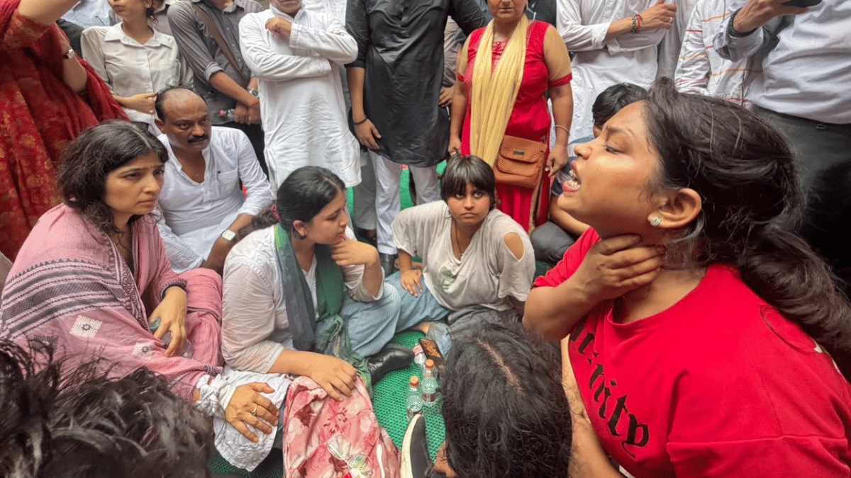 Soft-spoken bahu to assertive leader, how Dimple Yadav emerged in new avatar during Monday’s protests