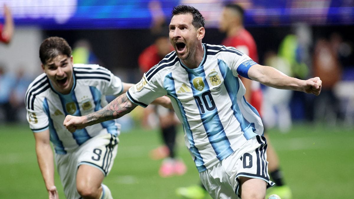 Lionel Messi only player to cover over 5 km walking in two World Cup matches