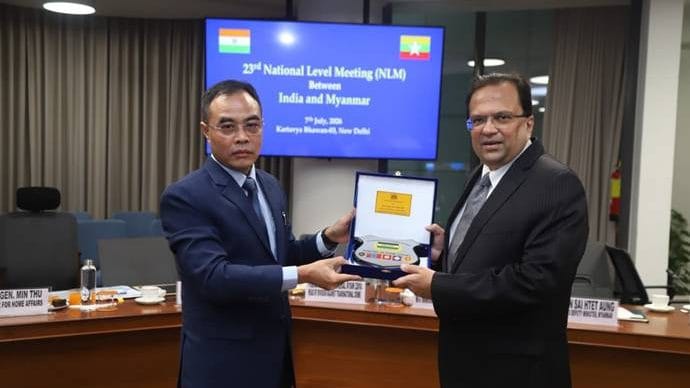 Govind Mohan, Secretary, Ministry of Home Affairs, India, and Major General Min Thu, Deputy Minister, Ministry of Home Affairs, Myanmar, at the 23rd national level India-Myanmar meeting | Source: pib.gov.in