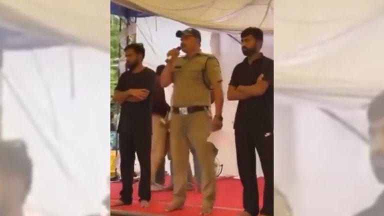Uttarakhand cop says he resigned to join Jantar Mantar <strong class='ep-highlight'>protest</strong>. Police say he was suspended
