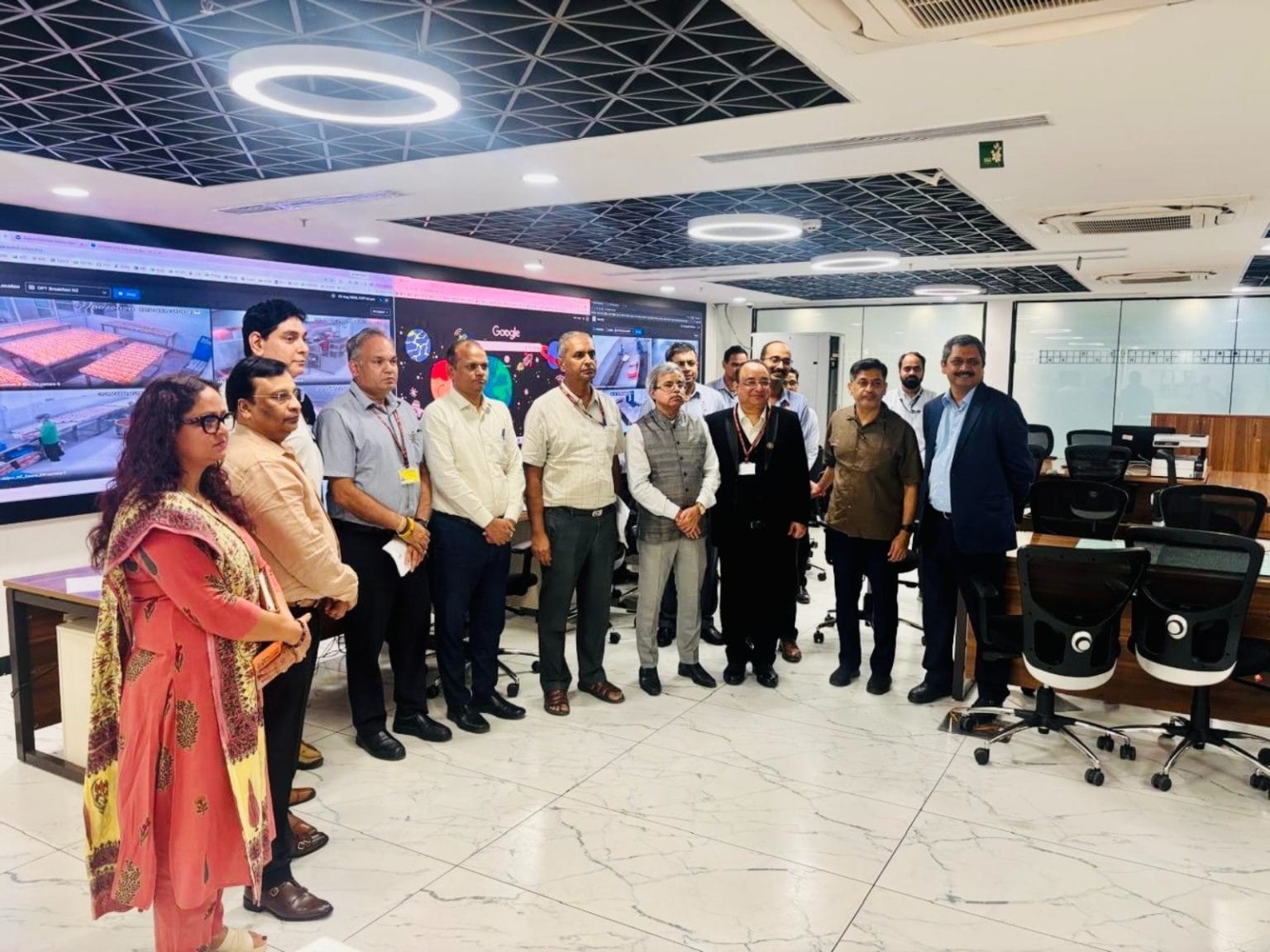 Railway Board Chairman Reviews IRCTC's Central War Room in Delhi ...