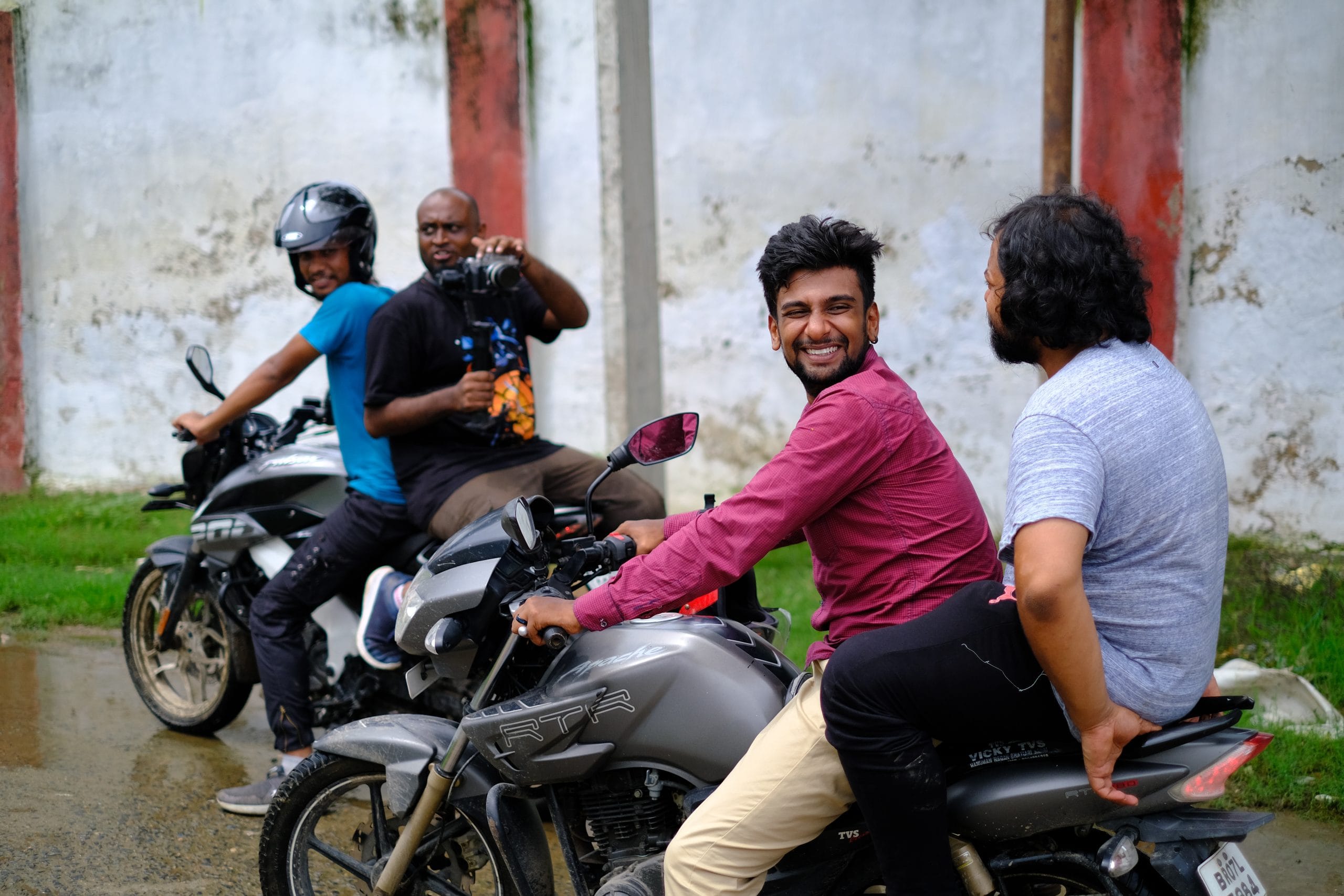 Actor Abhinav Jha in the pink shirt, with director Parth Saurabh behind him during the shoot of 'Pokhar Ke Dunu Paar' | By special arrangement