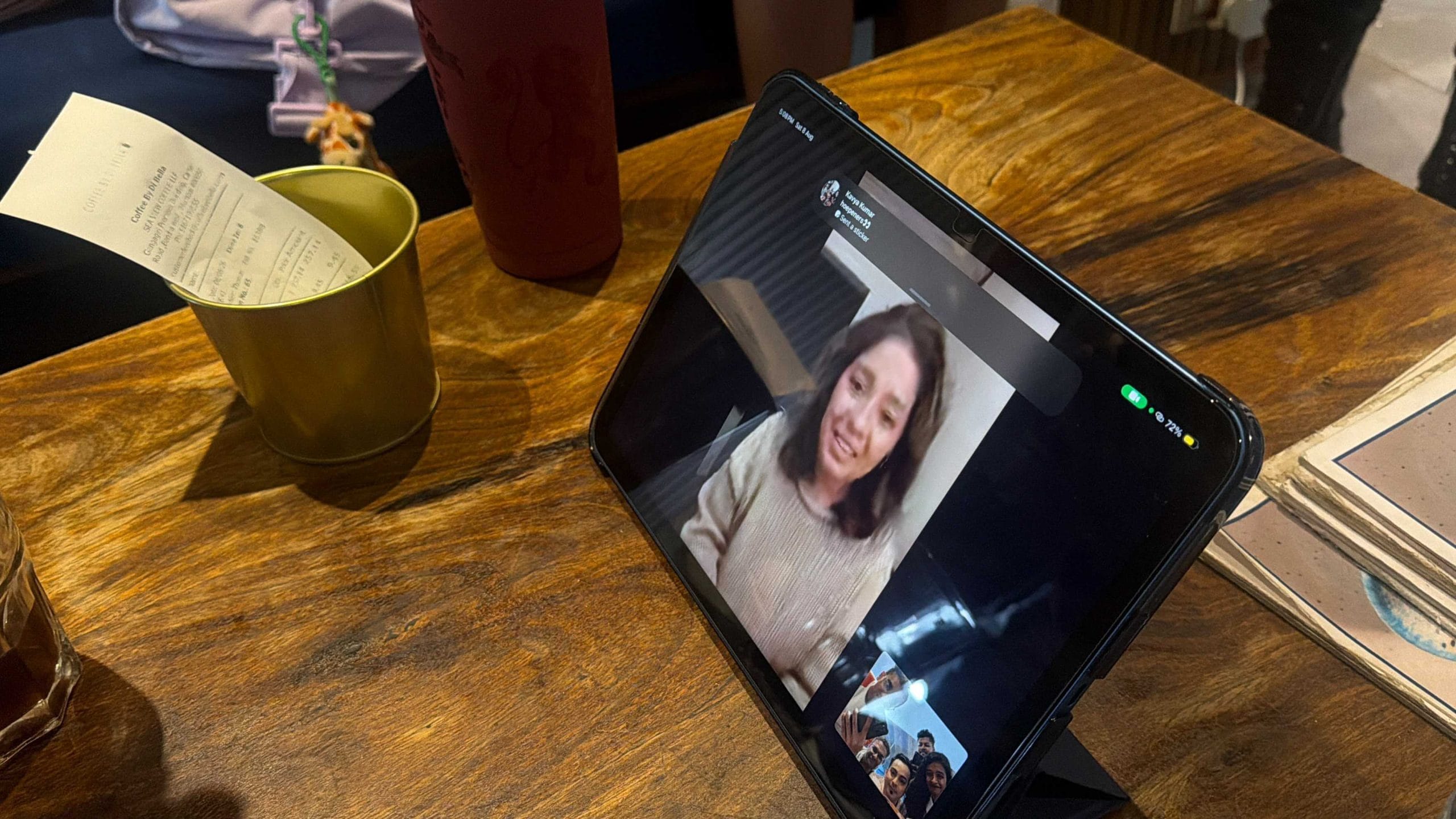 Sunidhi Chauhan on a video call with her fans | Photo: Triya Gulati