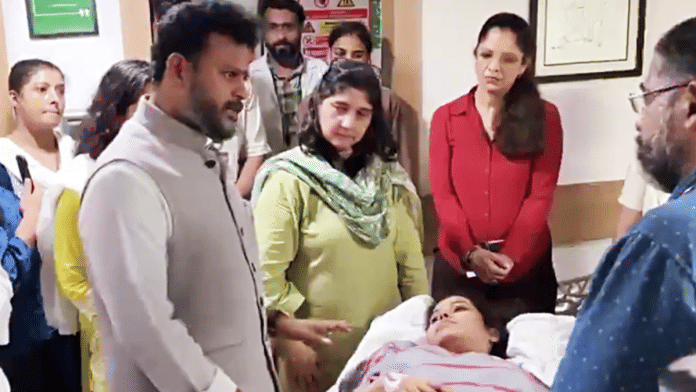 Minister for Civil Aviation Kinjarapu Ram Mohan Naidu meets injured passengers on 4 August. | ANI