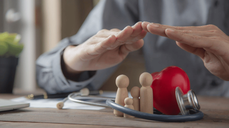 How Lifestyle, Age and Family History Can Affect Health Insurance Planning