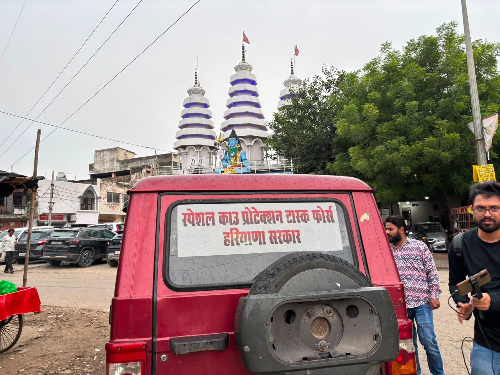 The gau rakshak's Bolero being taken out to welcome Kanwar yatris | Samridhi Tewari/ThePrint