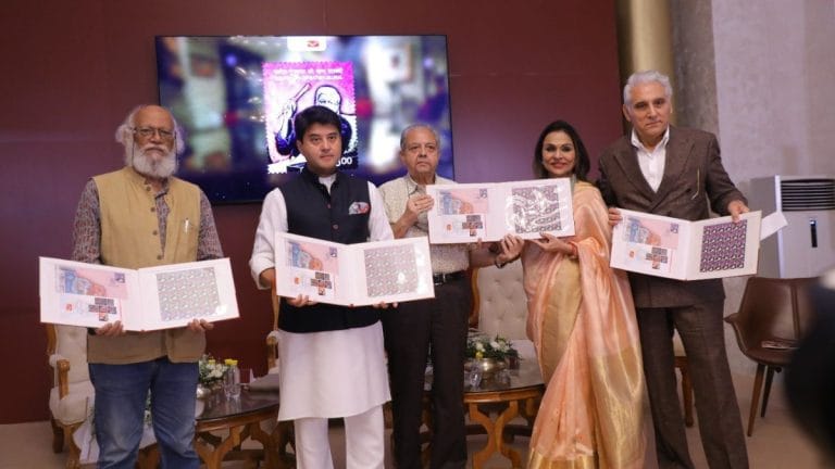 Satish Gujral represented India’s capability, says Jyotiraditya Scindia