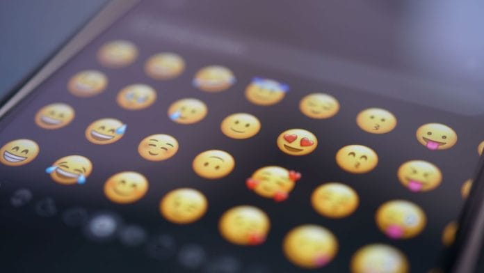 Emojis | Tim Witzdam | Pexels