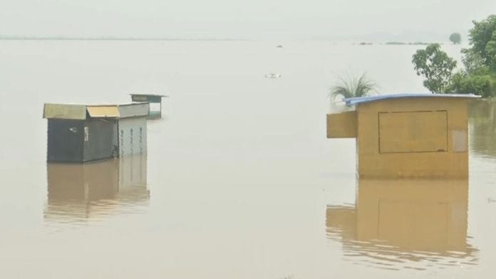 The water level of the Ganga River in Patna continues to rise, triggering flood-like conditions in low-lying areas | ANI