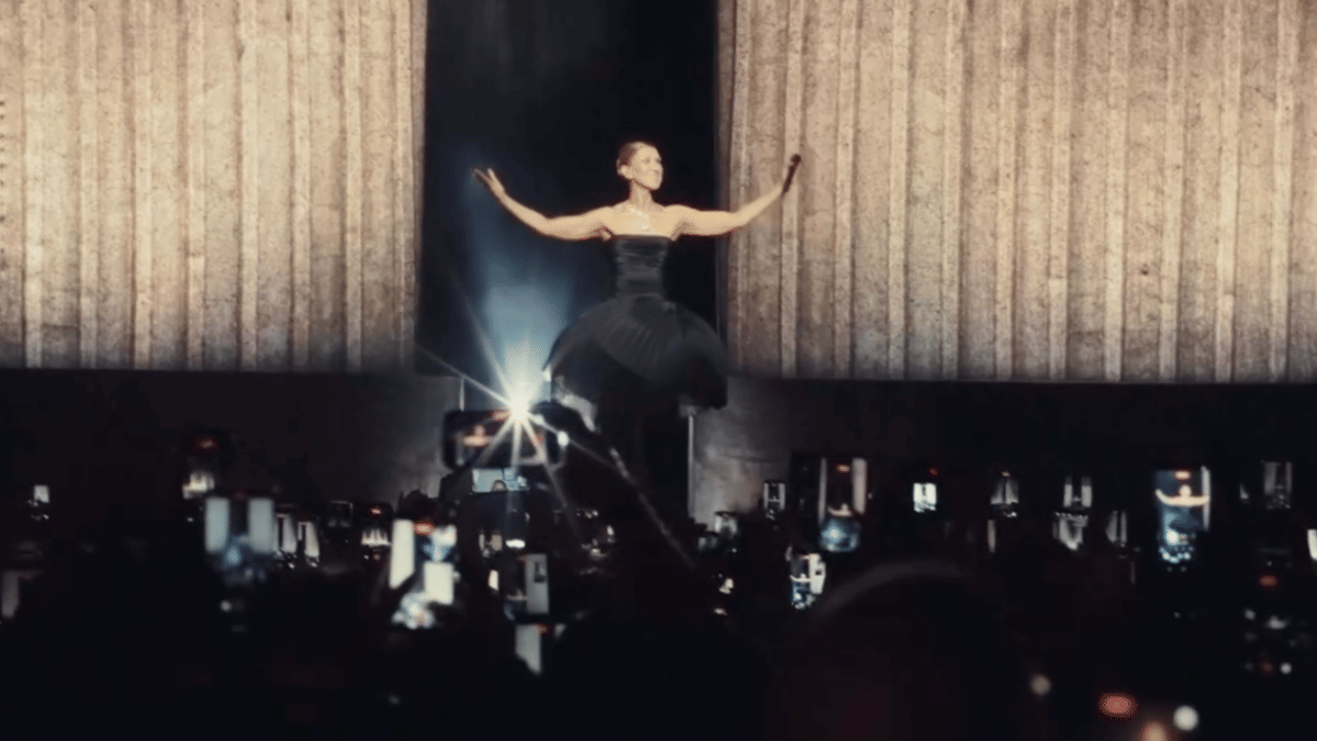 Céline Dion’s Paris Comeback Sparks Massive Karaoke Celebration