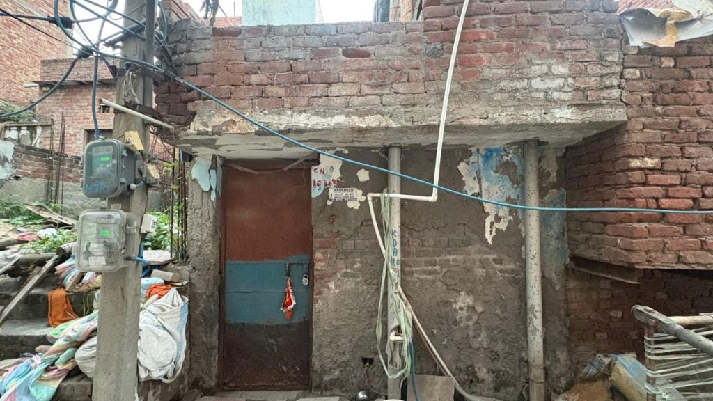 The dilapidated house where Mahendra lived with his daughter. Sakshi Mishra | ThePrint