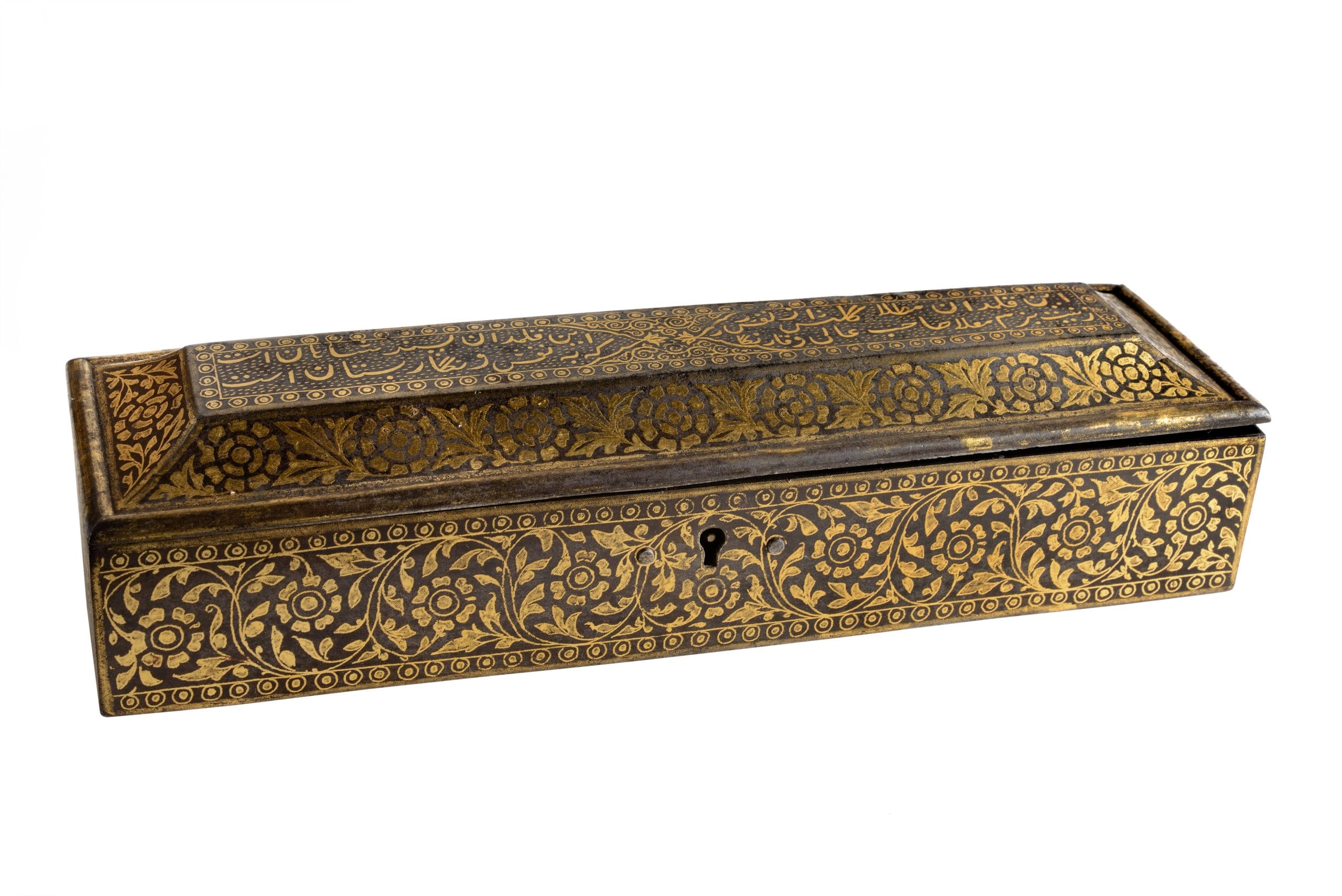 Qalamdan (pen-case); Sialkot, Punjab or Rajasthan, India; 19th century; Iron and gold; 5.5 x 24 x 6.7 cm. Courtesy National Museum, New Delhi, and Google Arts & Culture