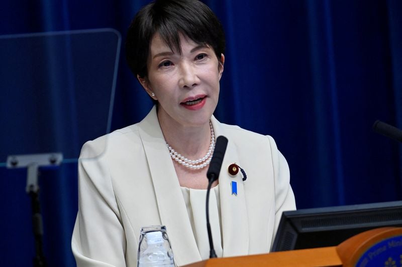 Japan PM Retains Economy Minister In Cabinet Reshuffle Signals No japan-pm-retains-economy-minister-in-cabinet-reshuffle-signals-no