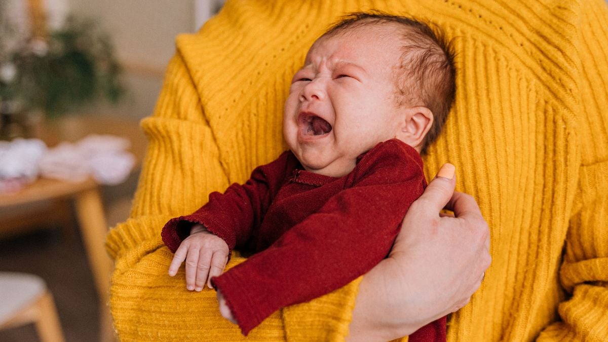 Crying babies notice when adults ignore them, US study finds
