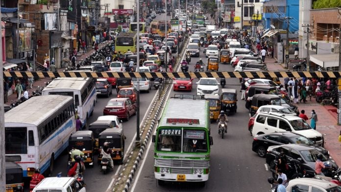 Traffic congestion at MG road in Thiruvananthapuram | Representative/ANI file