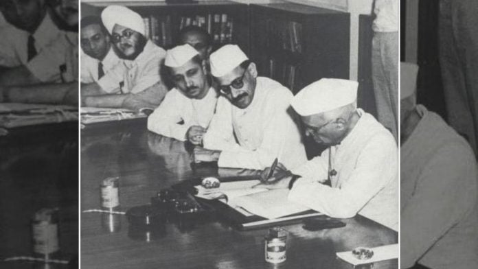 Former Prime Minister Jawaharlal Nehru signing the report of the Planning Commission on the First Five Year Plan | Wikimedia Commons