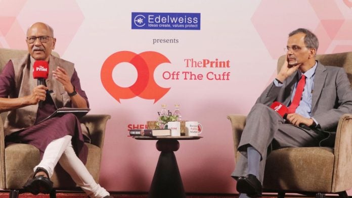 Chief Economic Adviser V. Anantha Nageswaran with Editor-in-Chief Shekhar Gupta at ThePrint Off The Cuff in Mumbai Thursday | Vasant Prabhu