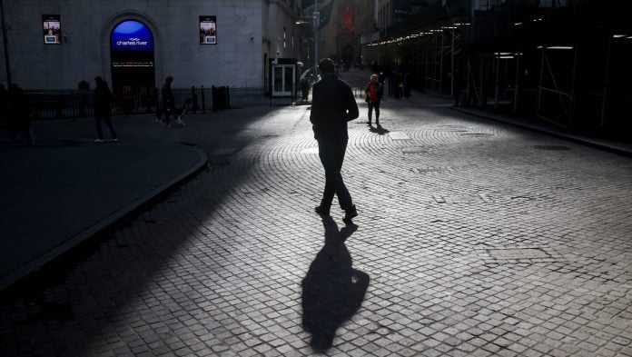 Stocks Rise, Oil Falls As Traders Gauge Truce Odds Michael Nagle | Bloomberg