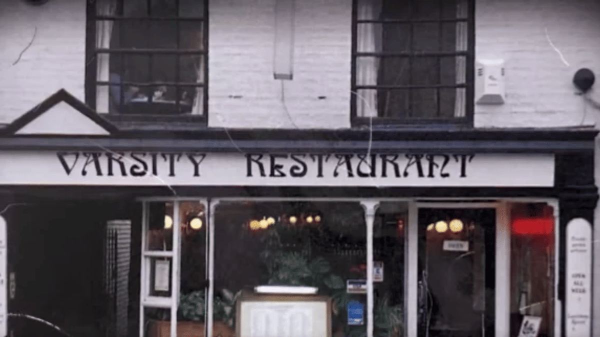 Varsity Restaurant, कैम्ब्रिज का ग्रीक रेस्तरां, जहां सोनिया और राजीव पहली बार मिले | एक्स/@SoniaGandhi