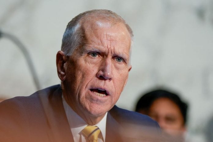 US Republicans, Democrats want Trump to reverse course on Russia diesel