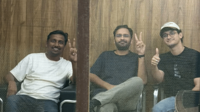 The CJP trio of Ajinkya Shinde, Ashutosh Ranka and Saurav Das inside the Parliament Street police station | X/@abhijeet_dipke