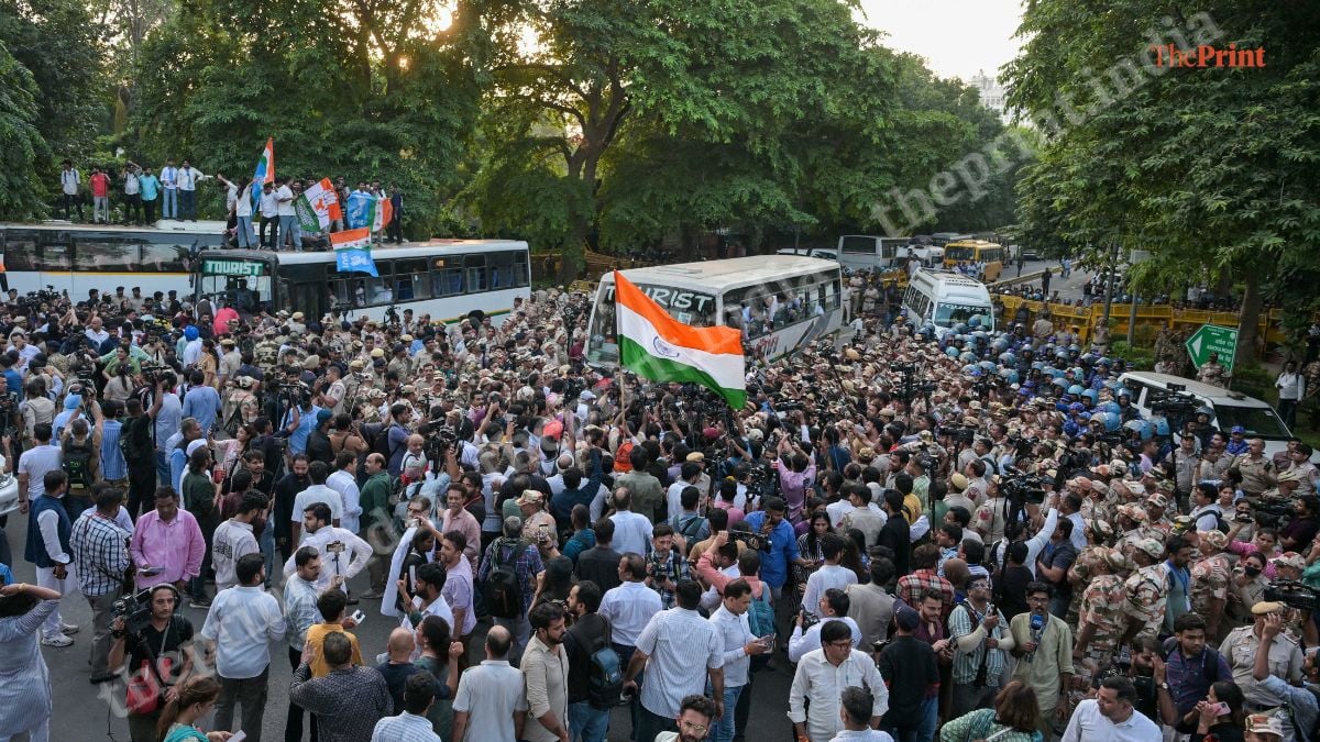 Security forces deployed as protesters gather in large numbers in Delhi | Suraj Singh Bisht | ThePrint