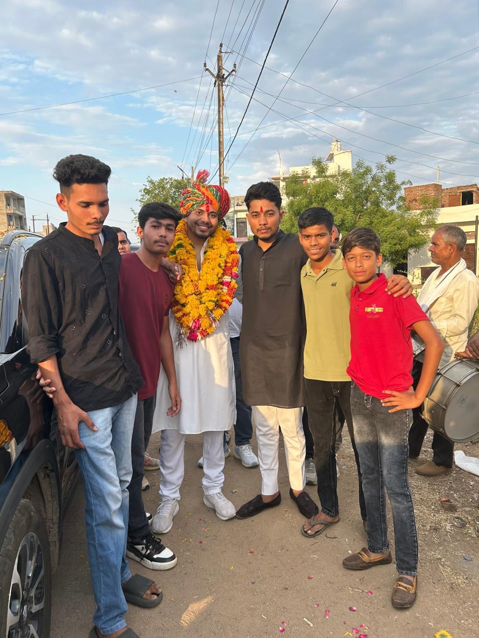 The younger boys from the ravines look upto Tomar and ask him for advice | Special arrangement/ThePrint