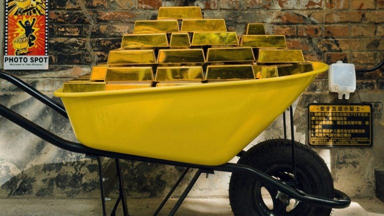 Why China is gunning for gold—‘Whoever controls the gold can set the rules’