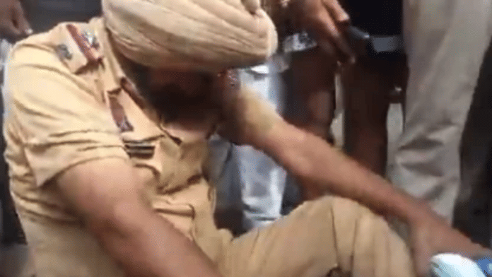 Punjab Police ASI allegedly caught consuming chitta, a cheap, synthetic form of heroin | Source: X/@officeofssbadal
