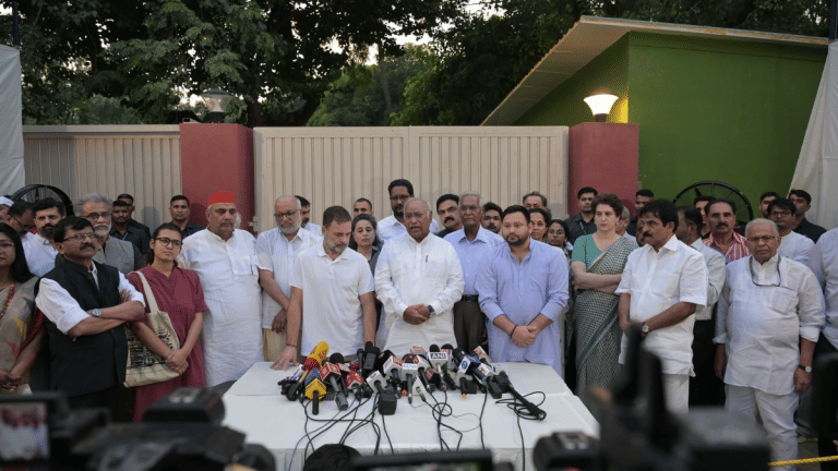 High tea, hard talk: INDIA bloc closes ranks against CEC Gyanesh Kumar at meeting called by <strong class='ep-highlight'>Rahul</strong> <strong class='ep-highlight'>Gandhi</strong>