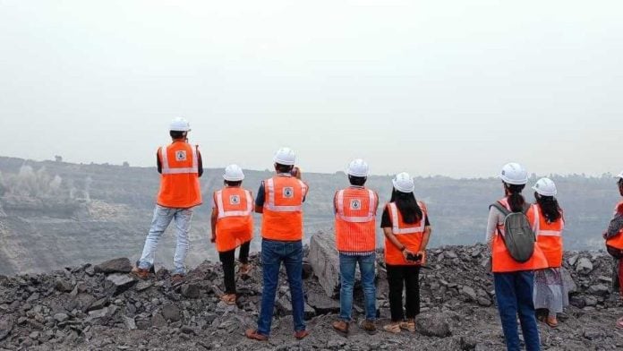 Tourists at North Urimari mine | Special arrangement